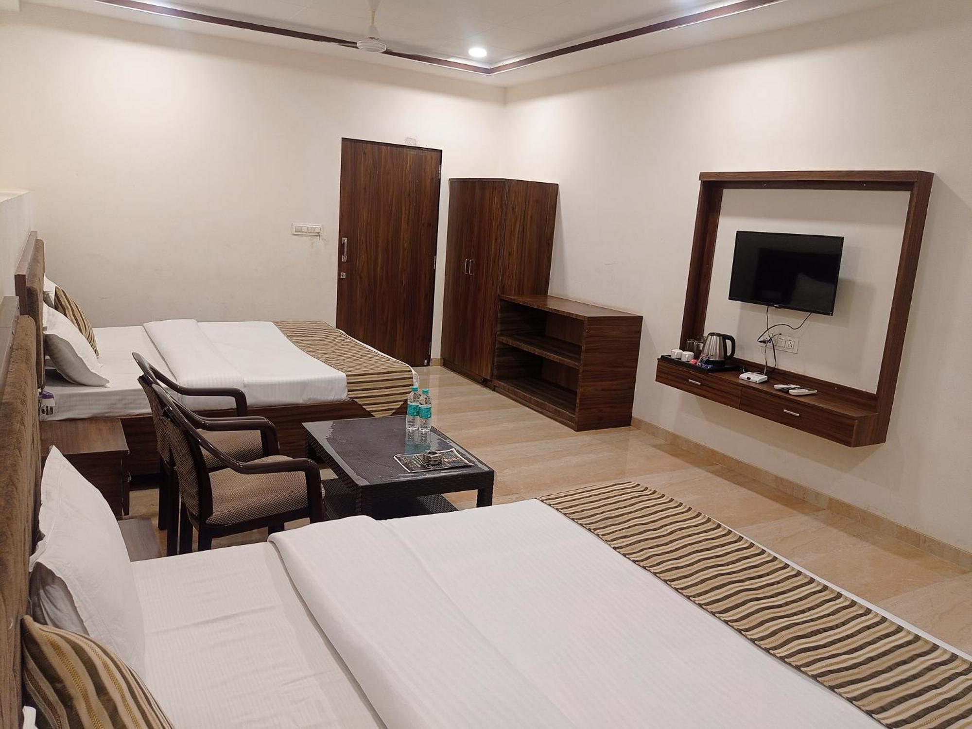 Sun Stone Hotel & Club - Jawai Sheoganj 外观 照片