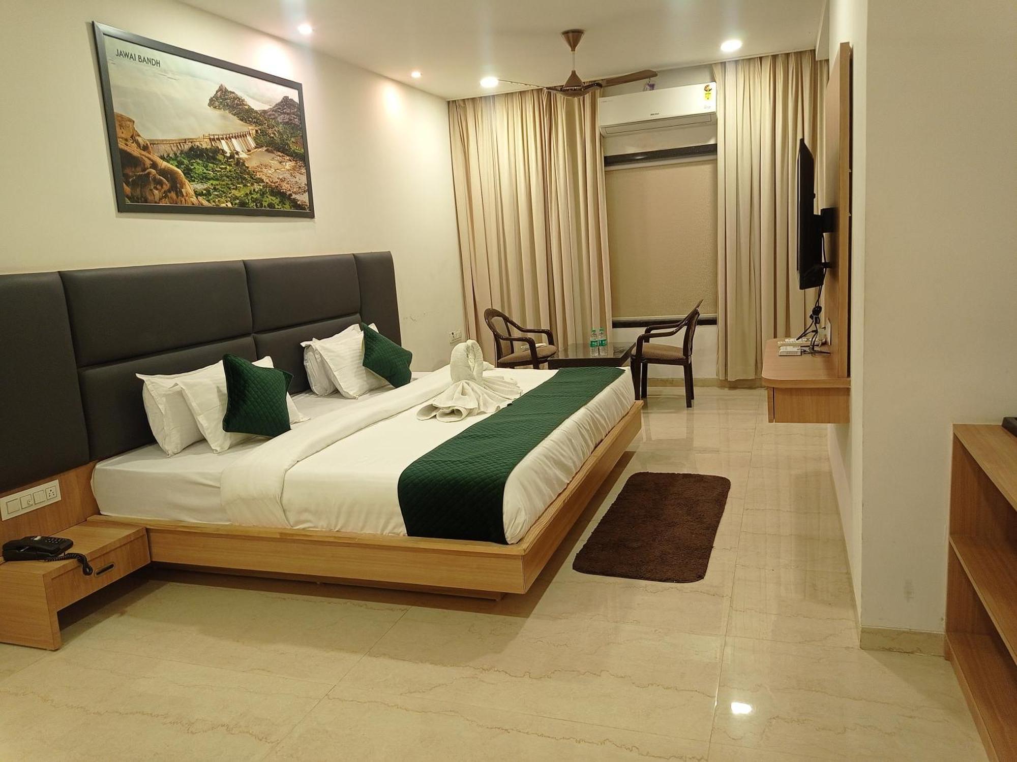 Sun Stone Hotel & Club - Jawai Sheoganj 外观 照片