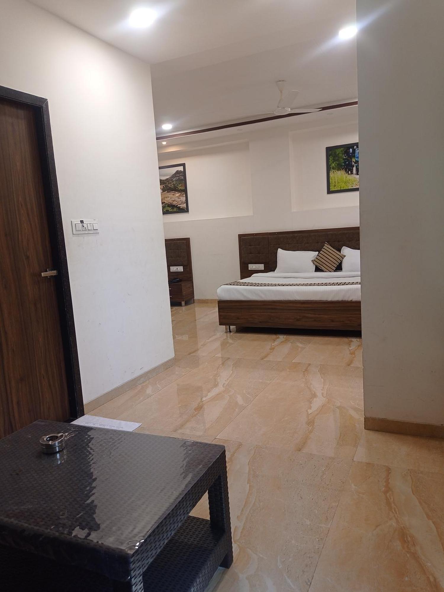 Sun Stone Hotel & Club - Jawai Sheoganj 外观 照片